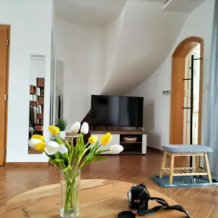 Sakura Apartment